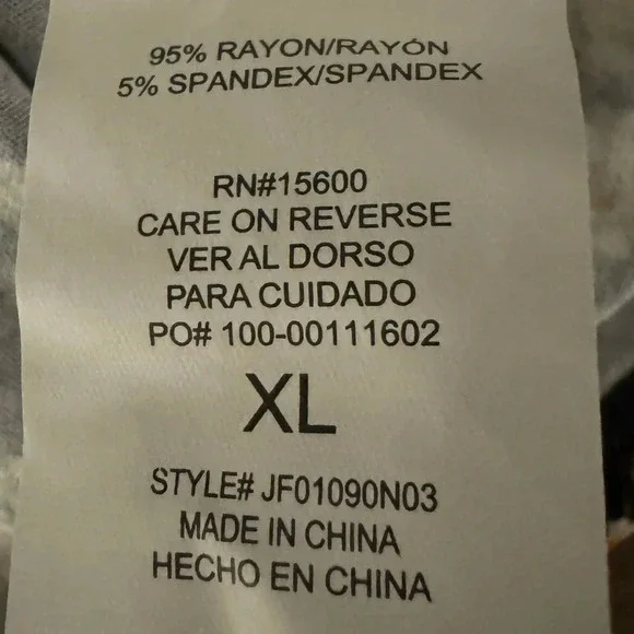 NWT Mason & Belle Cropped Blouse Short Sleeve Off Shoulder Black Floral Top XL - Picture 10 of 12